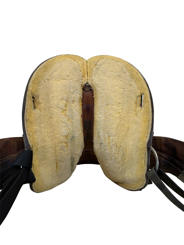 14-inch-used-circle-y-barrel-saddle-wide-2044-36
