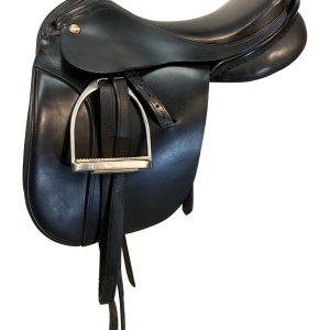 PRICE REDUCED! 17.5Inch Used Karl Niedersuss Dressage Saddle